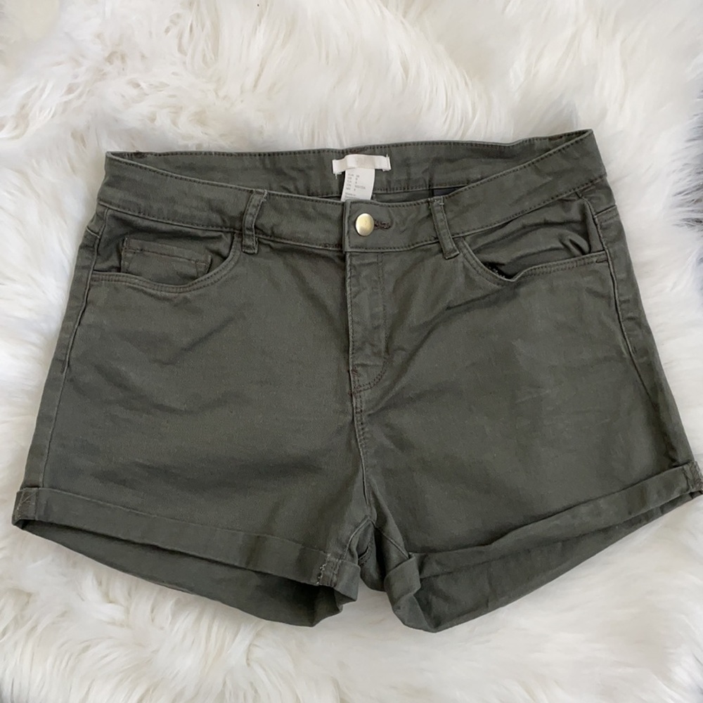 H&M Olive Green Shorts